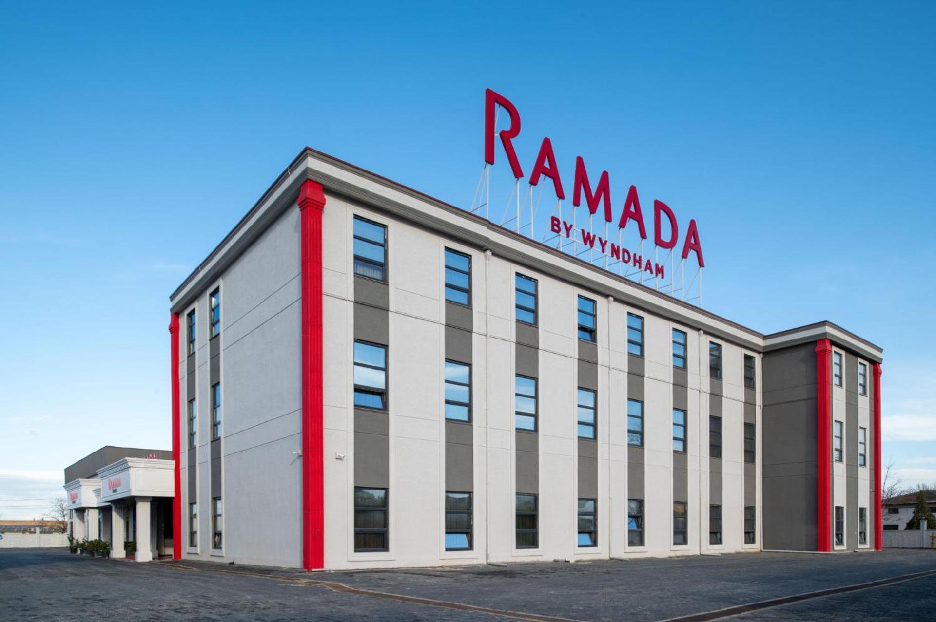 Hotel Ramada By Wyndham Karacabey Bursa Exterior foto